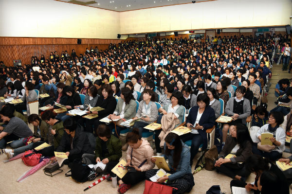 수백만 원 이르는 대입 컨설팅, 국가가 무료로 해준다?