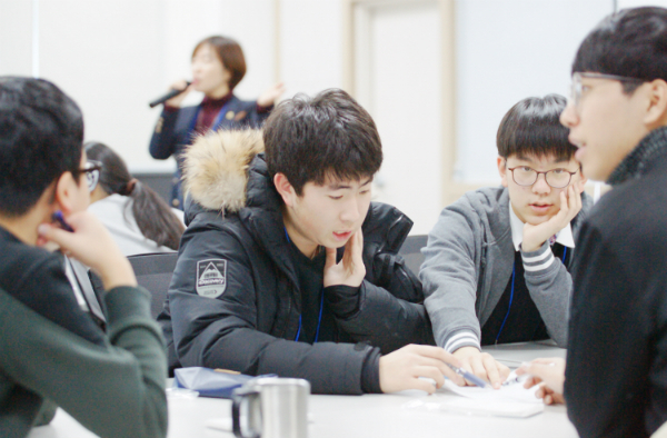 “고교 시절 다양한 경험이 나를 성장시켰다”