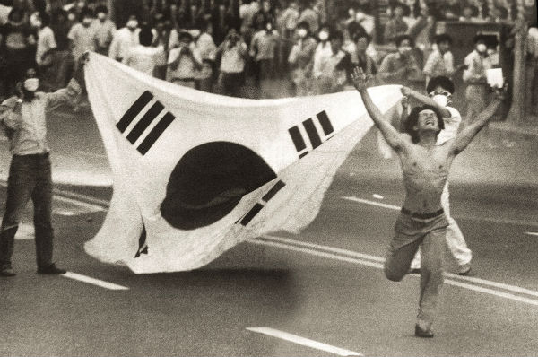 대통령 직선제 이끌어낸 6월 민주항쟁, 제대로 알자