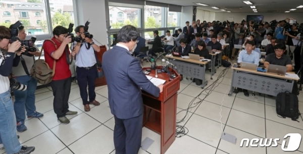 \'1,2학년에 수업 몰고, 3학년은 수능자습\' 상산고에 자사고 자격 있는가?