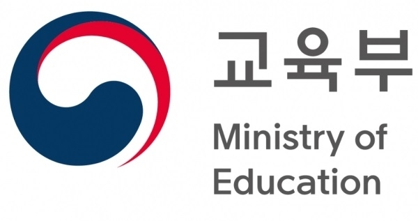 전국 유‧초‧중‧고 3월 9일로 개학 연기…학원은 휴원 권고