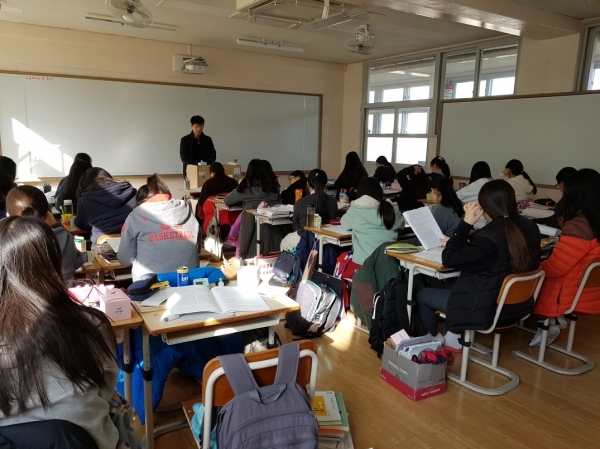 ‘3월 학평’ 4월 24일 고3만 실시…고1·2는 시험 안 본다