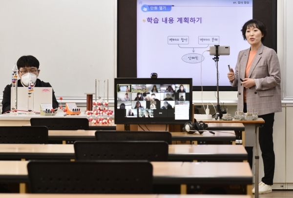 온라인 개학, 학교에는 어떤 문제가 있을까?