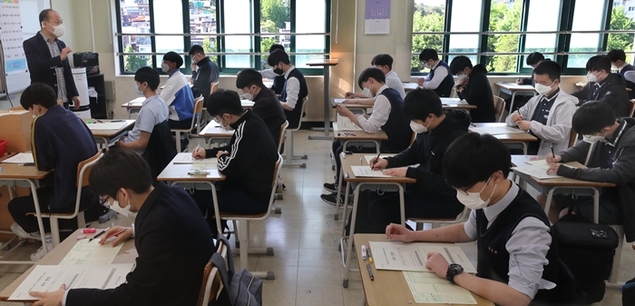 숨 가쁜 대입 일정… 수시모집요강 확인 시 유의사항은?