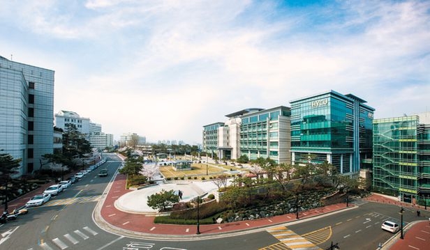 [한양사이버대] 국내 첫 ‘온라인 공학대학원’ 설립… “시대 앞선 배움을 누구나 언제나”